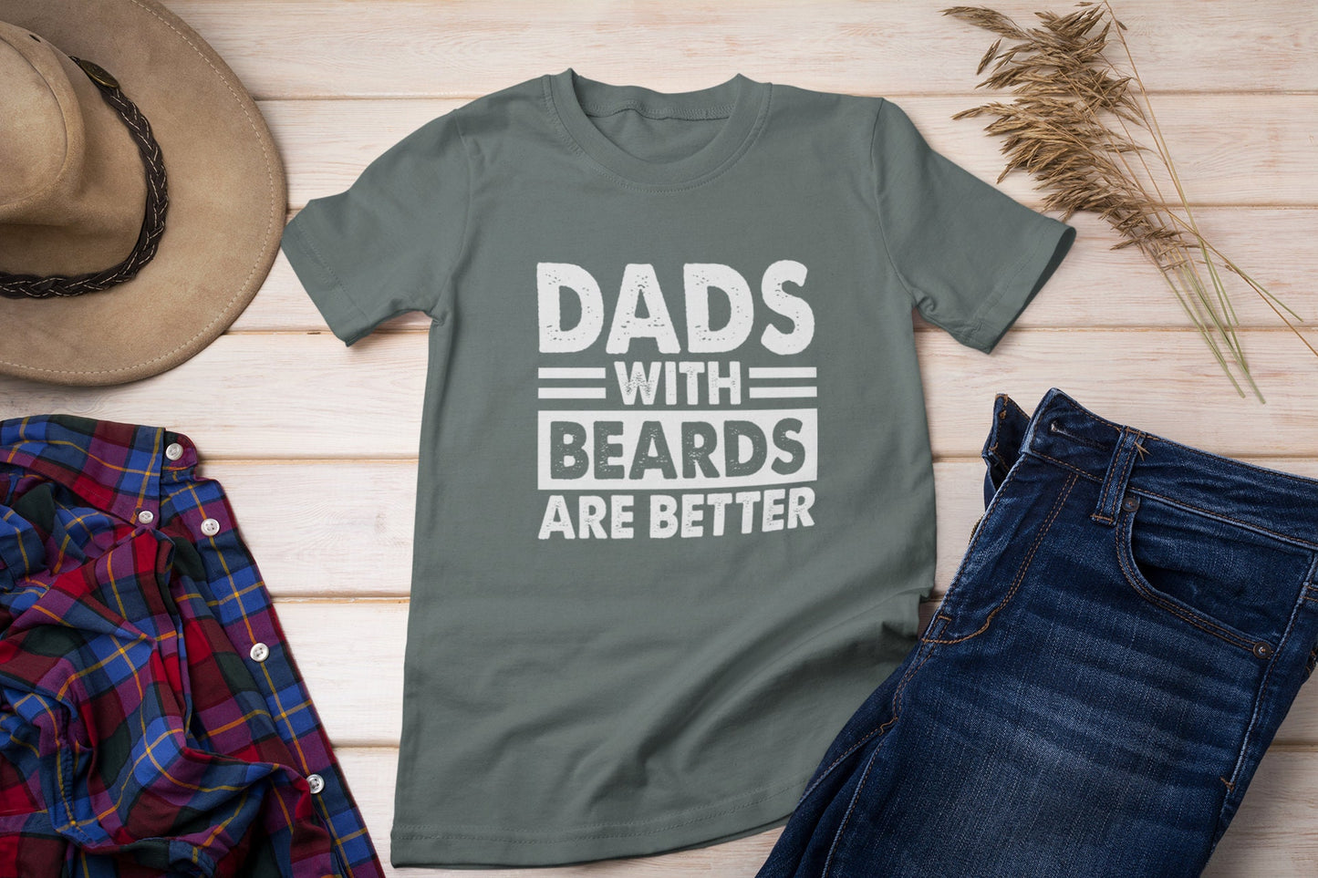 Dads with beards, Dad Beard T-shirt, Dad's Tshirt, Father's Day Shirt, Father's Day gift ideas, Funny t-shirts for dads, Bearded dad style